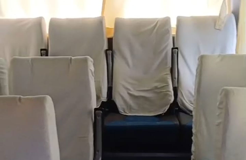 13-seater-mini-bus-in-odisha